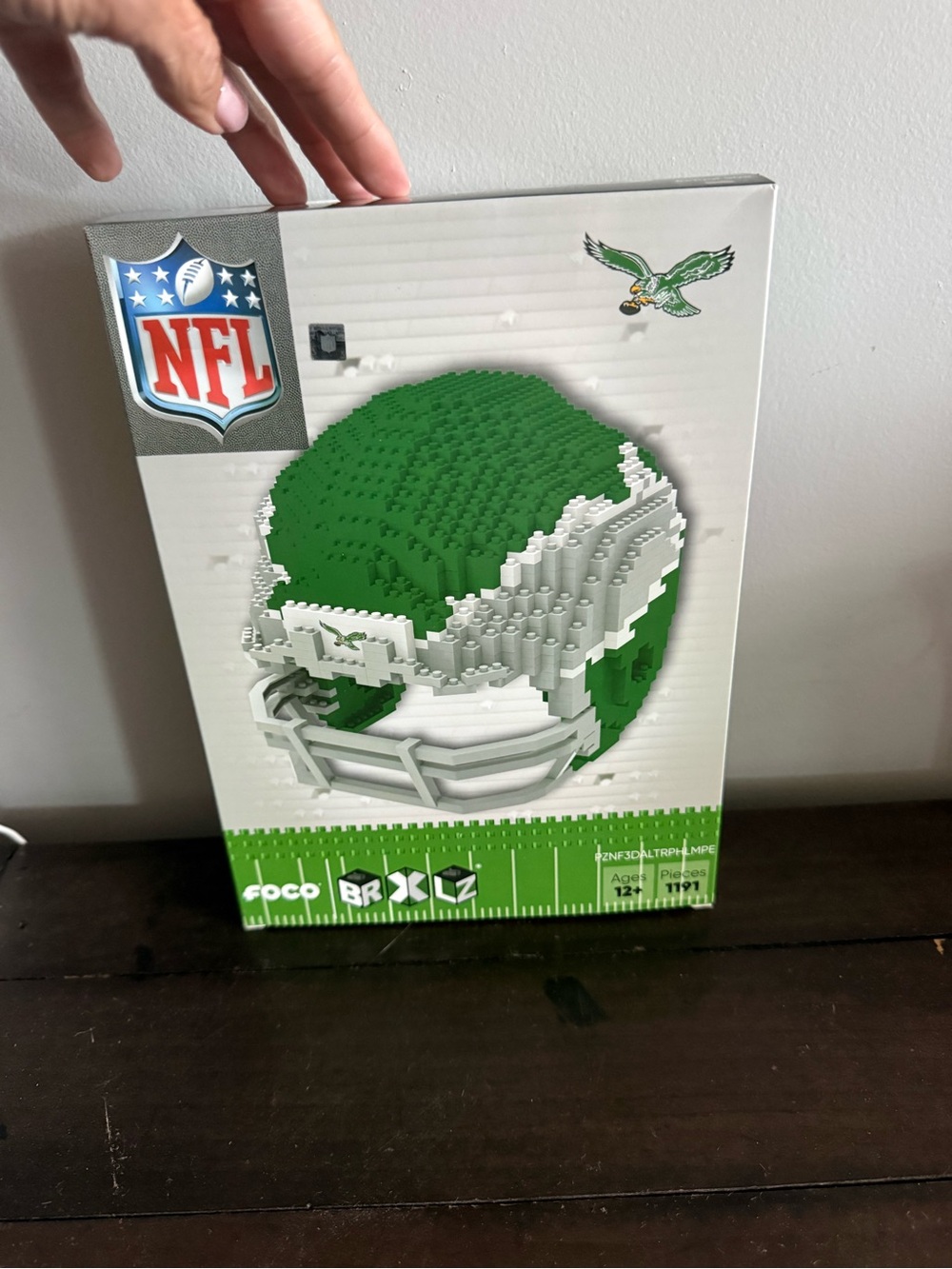 FOCO Philadelphia Eagles NFL BRXLZ 3D Team Helmet 1,191 Pieces New